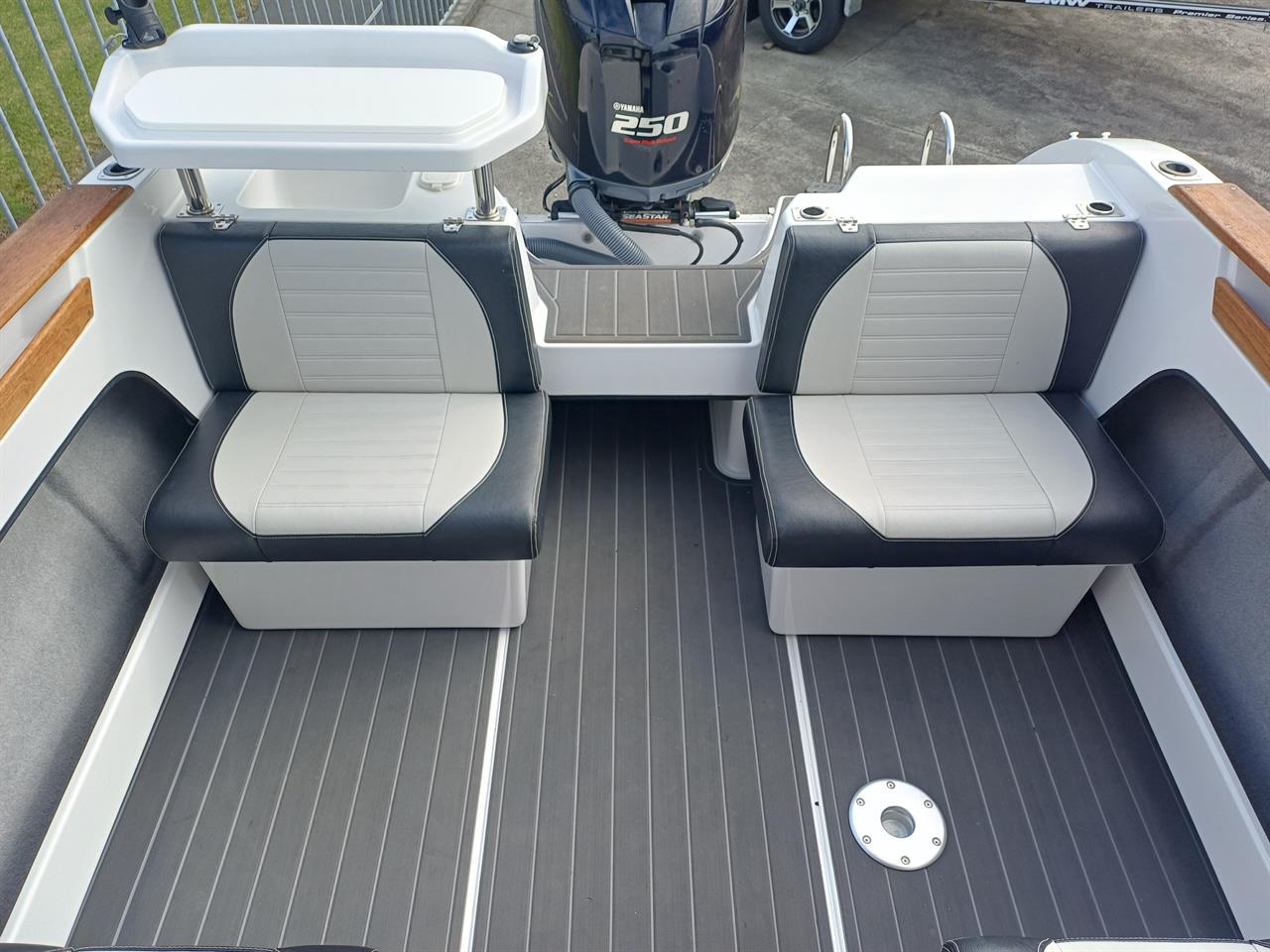 2017 Haines Hunter SP725