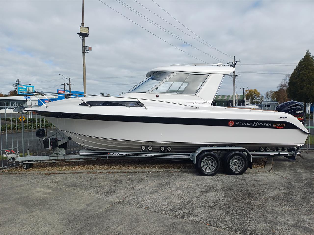 2017 Haines Hunter SP725