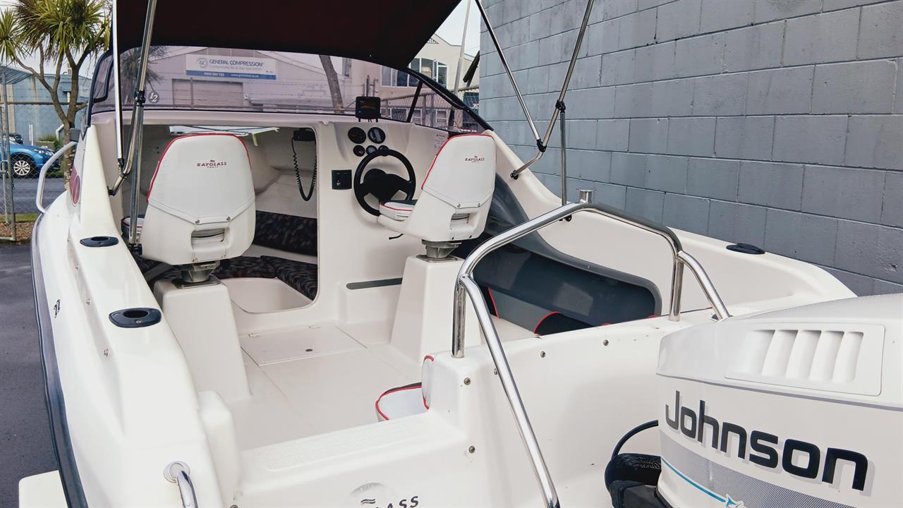 1996 Rayglass 520