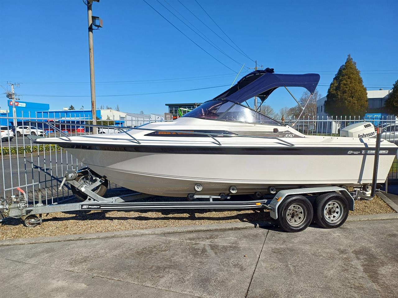 1996 Tristram 550