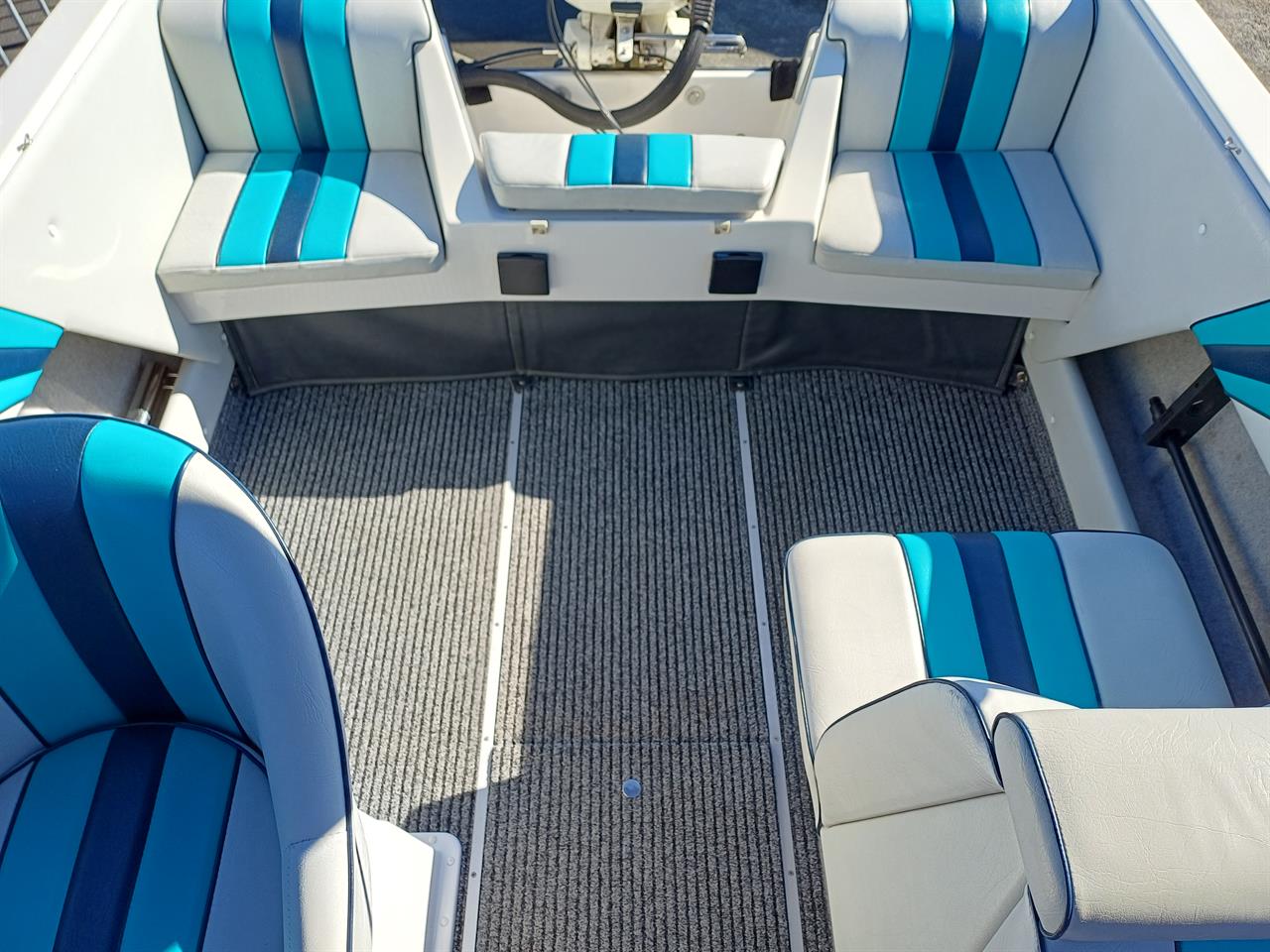 1996 Tristram 550