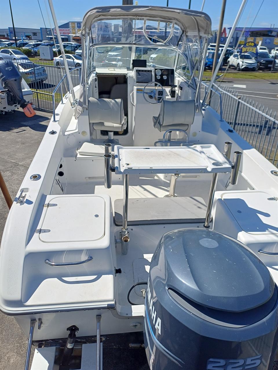 2004 Sea Pro 22 Walkaround