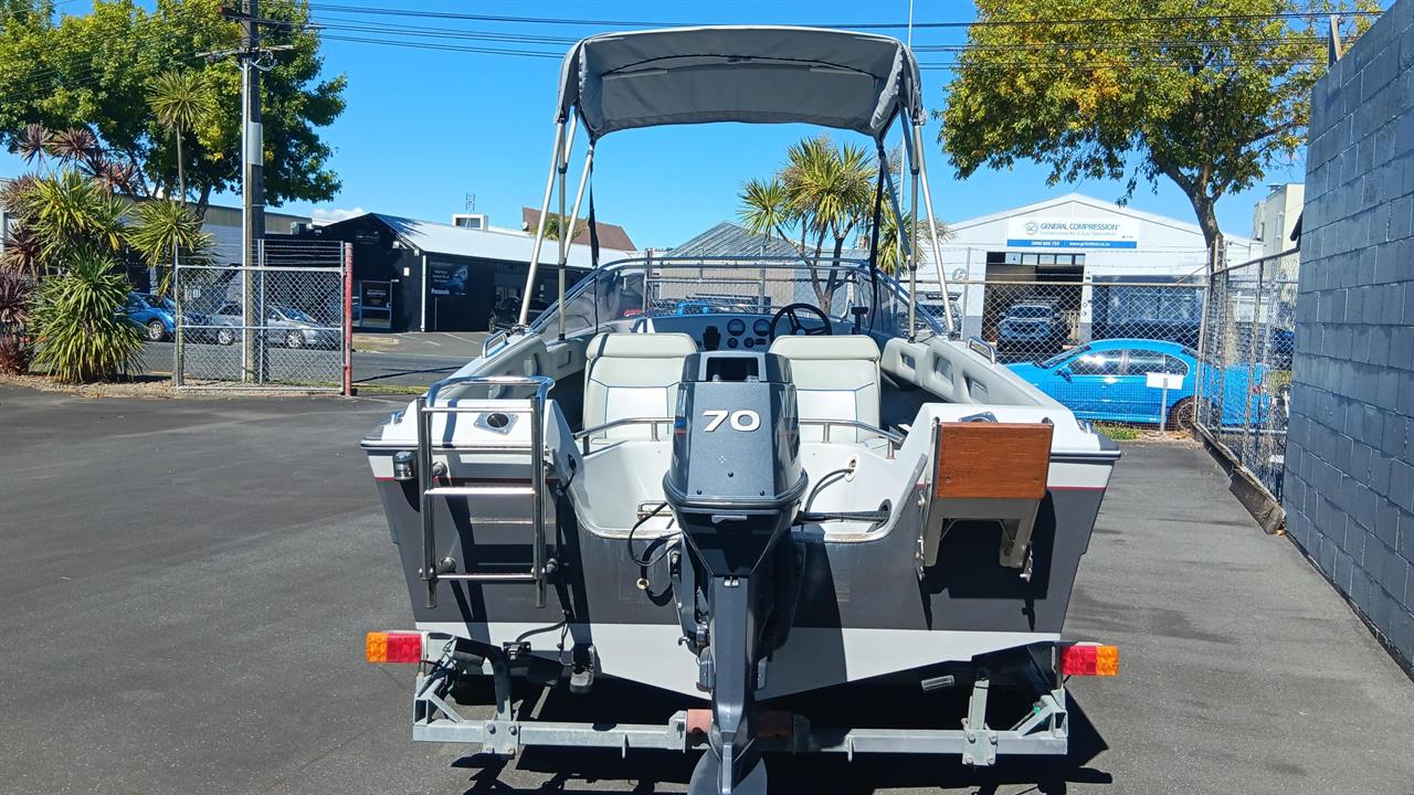 1990 Steadecraft V156