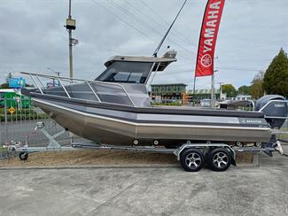 2025 Yamaha 200hp - Thumbnail