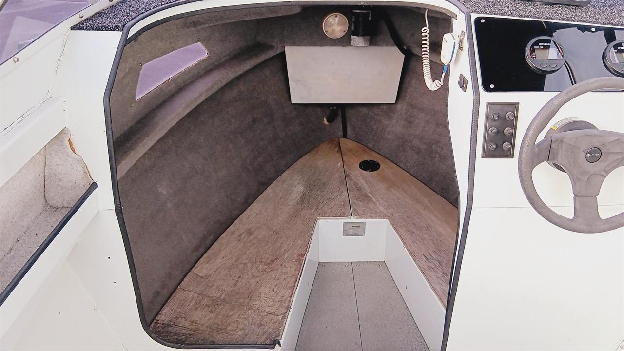 1995 Fyran 525