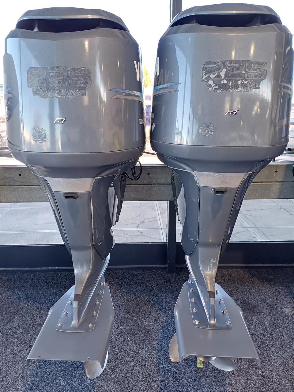 2008 Yamaha 225hp x 2