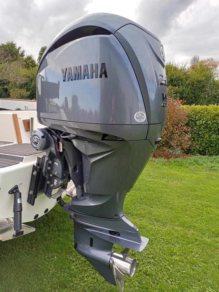 1989 Haines Hunter SF700