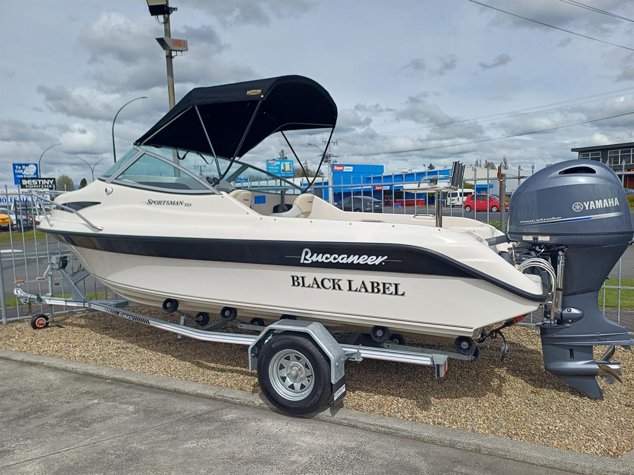 2023 Buccaneer 525 Sportsman
