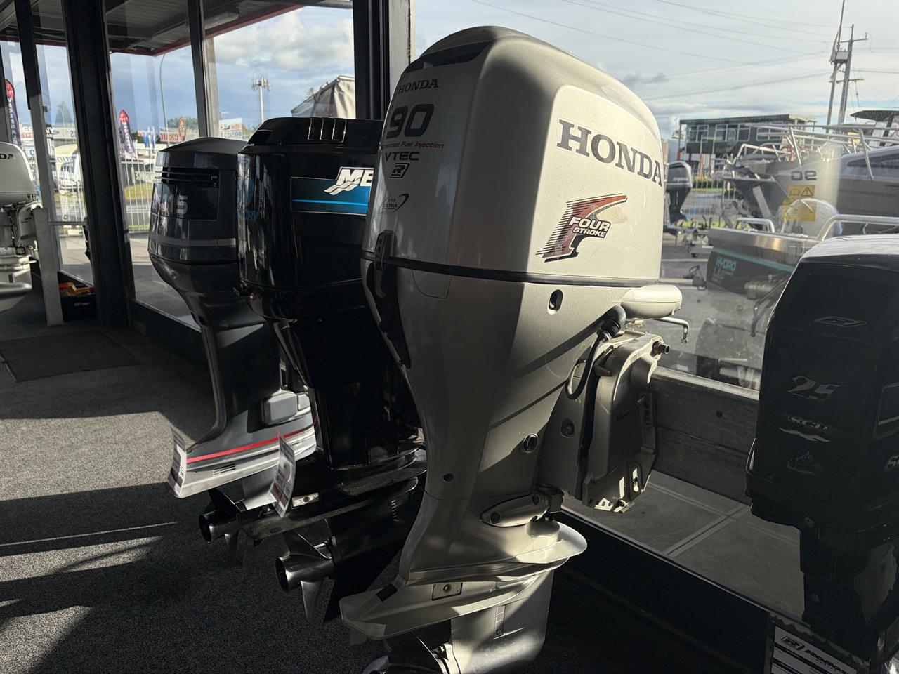 2015 Honda 90hp