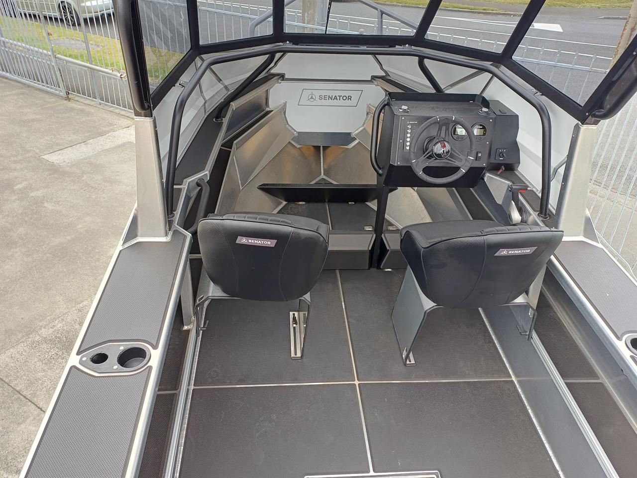 2026 Senator 570HT