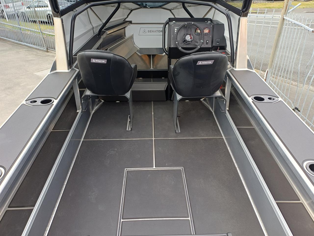 2026 Senator 570HT