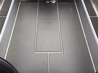 2025 Senator 550 - Thumbnail