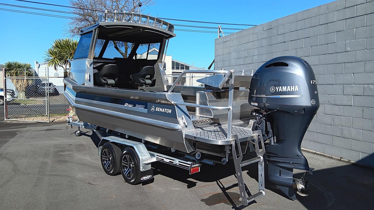 2025 Senator RH650