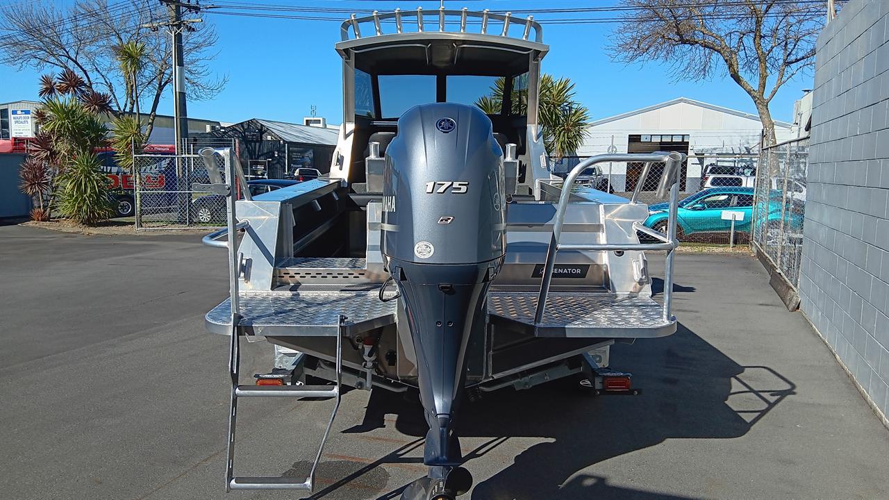 2025 Senator RH650