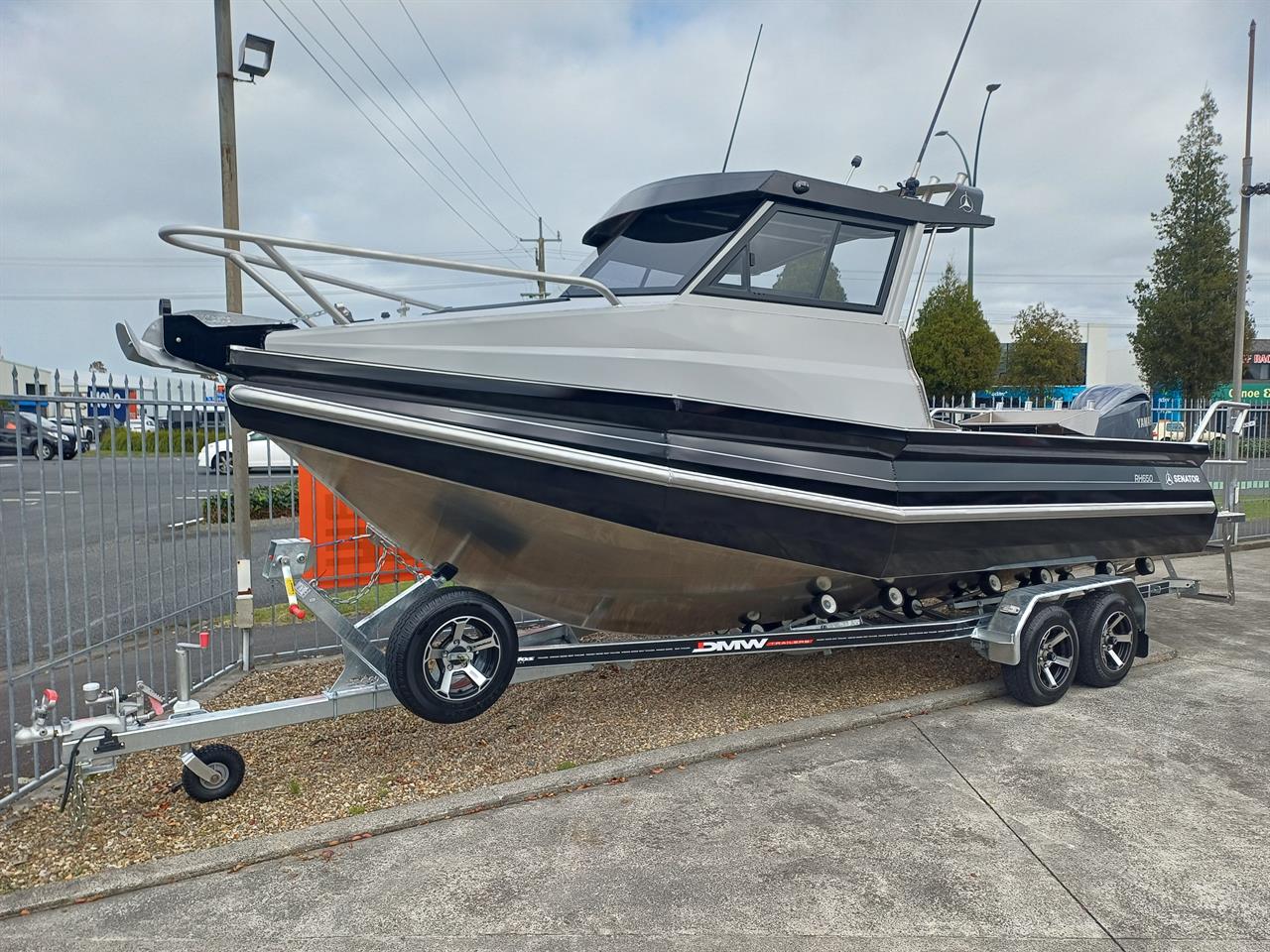 2025 Senator RH650