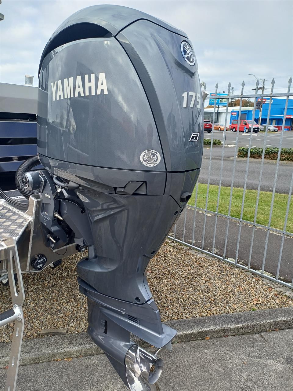 2025 Senator RH650