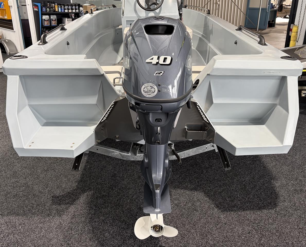 2025 Smartwave 4200 centre console