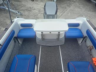 1999 Bonito 585 - Thumbnail