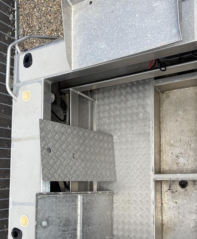 2008 Surtees 5.5 Workmate