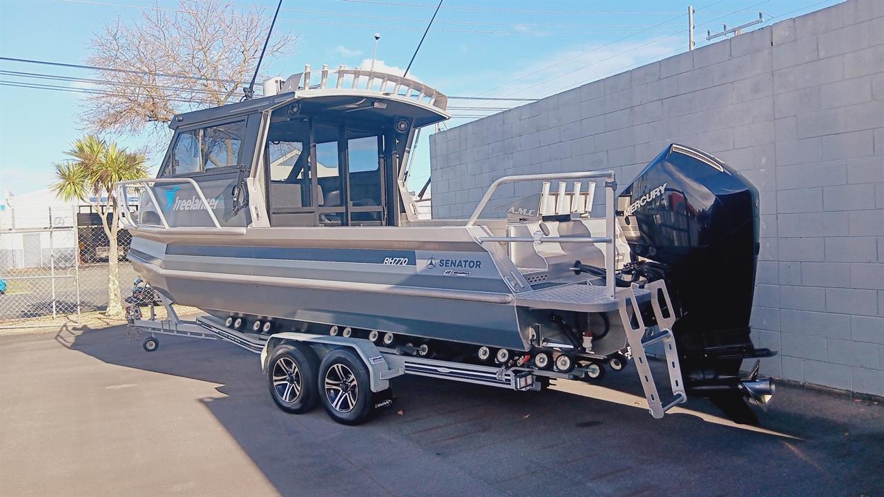 2021 Senator RH 770
