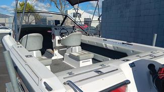2000 Buccaneer 560 - Thumbnail